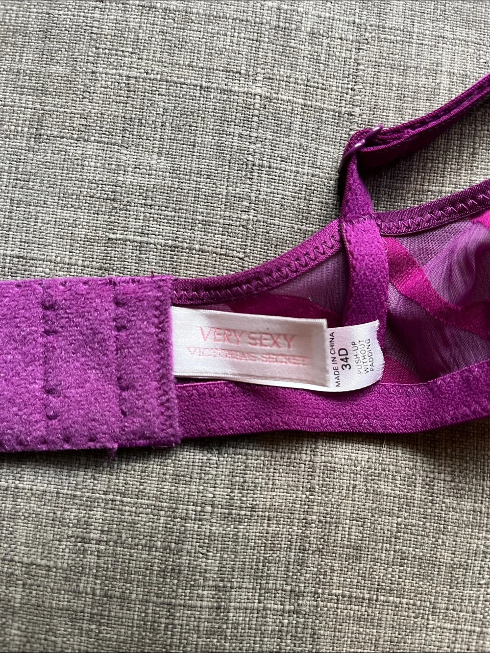 Victoria’s Secret  Very Sexy Push-Up Without Padding Lace Purple Bra 34D